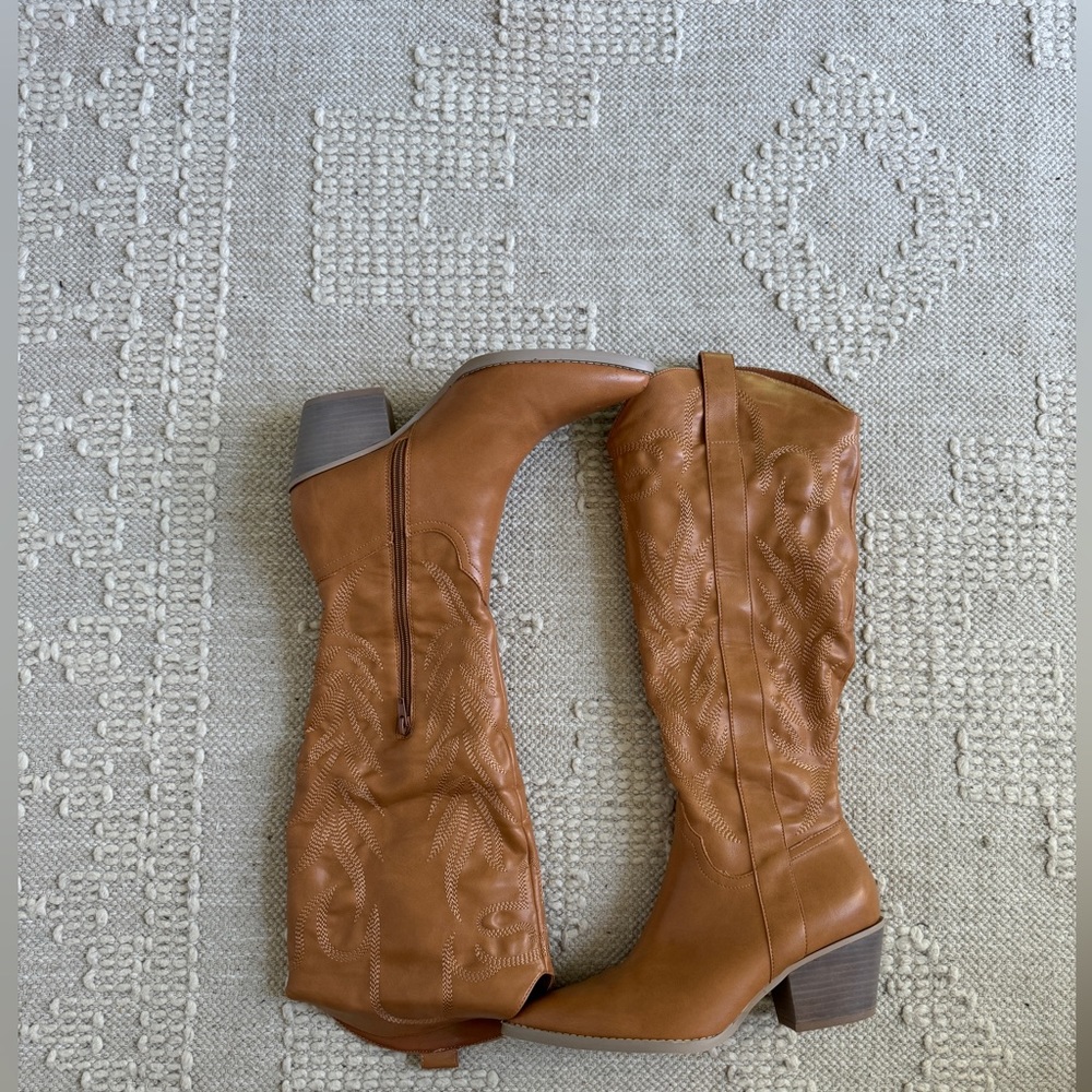 - Chestnut cowboy boots